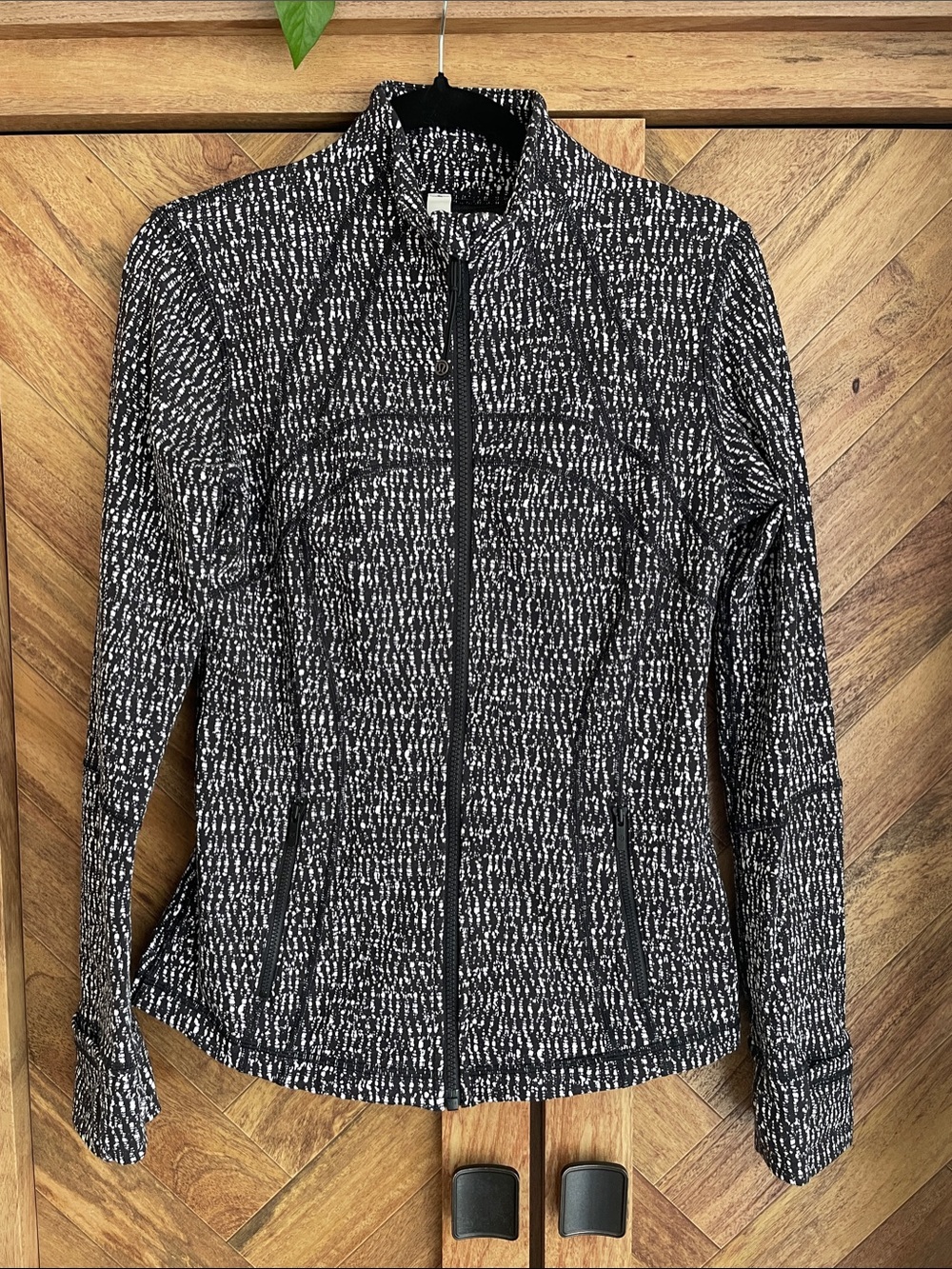 lululemon athletica Define Black & White Patterned Full-Zip Jacket size 8